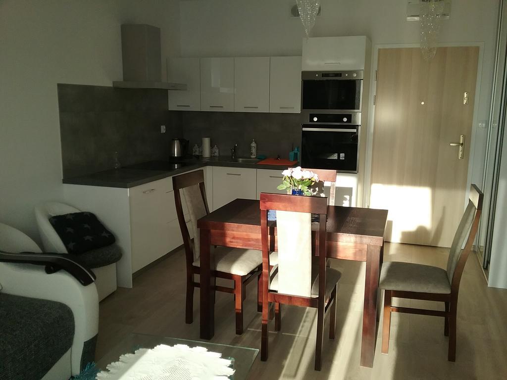 Apartament Feniks Lux 2+2 Kołobrzeg Zewnętrze zdjęcie